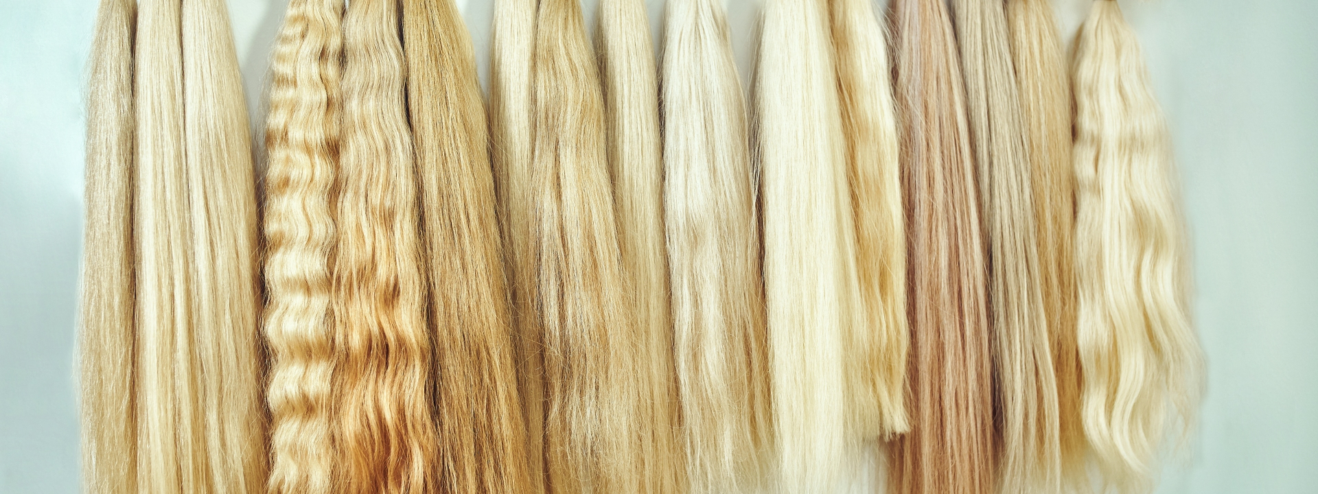 Blond gefärbte Echthaartressen